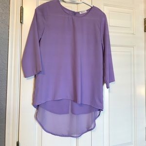 Evenly high low blouse with fly away detail