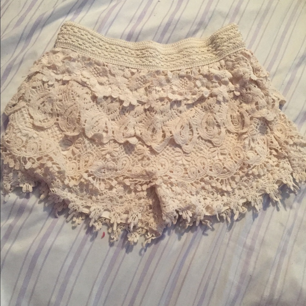 Cream colored lace shorts size xs