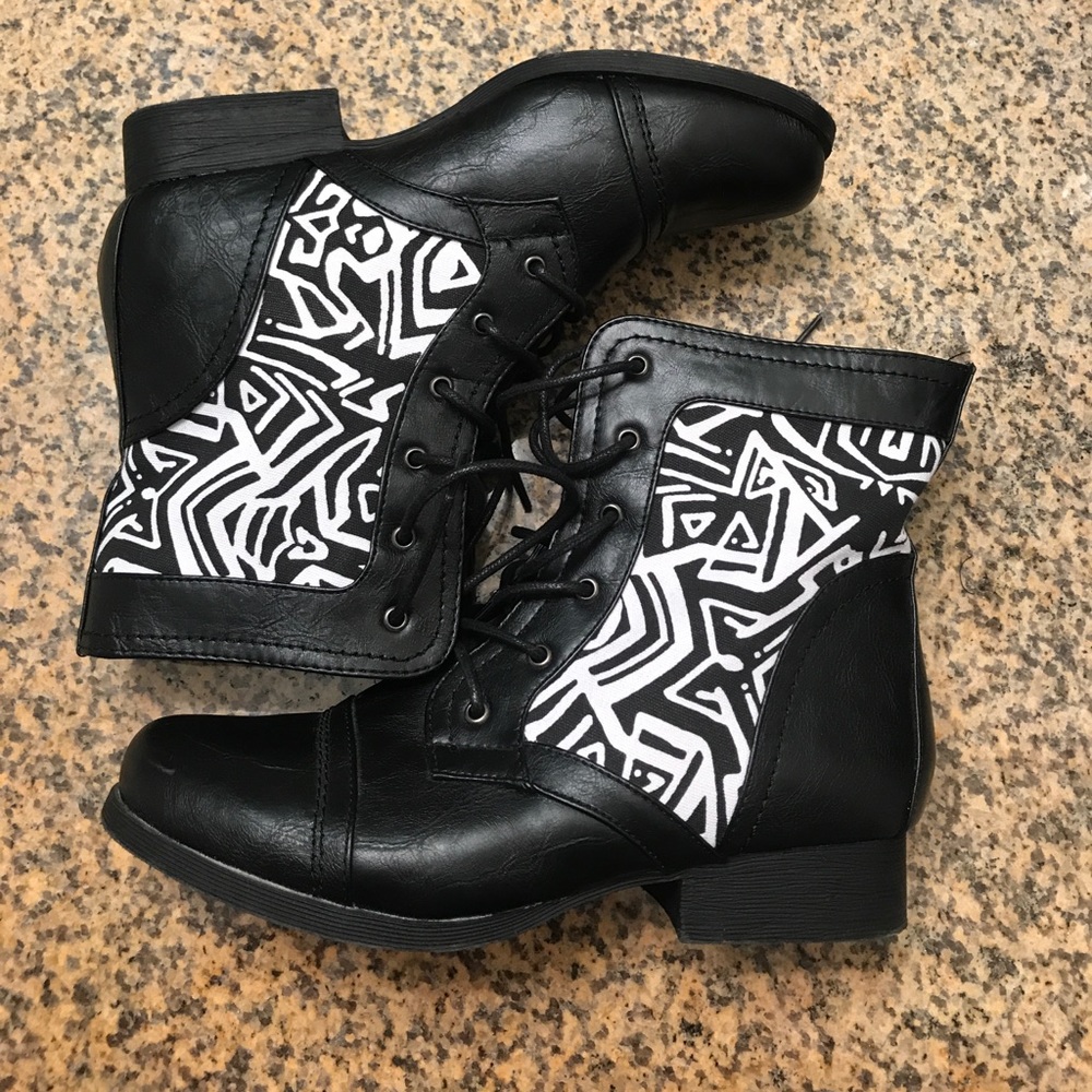 Charlotte Russe black and white boots