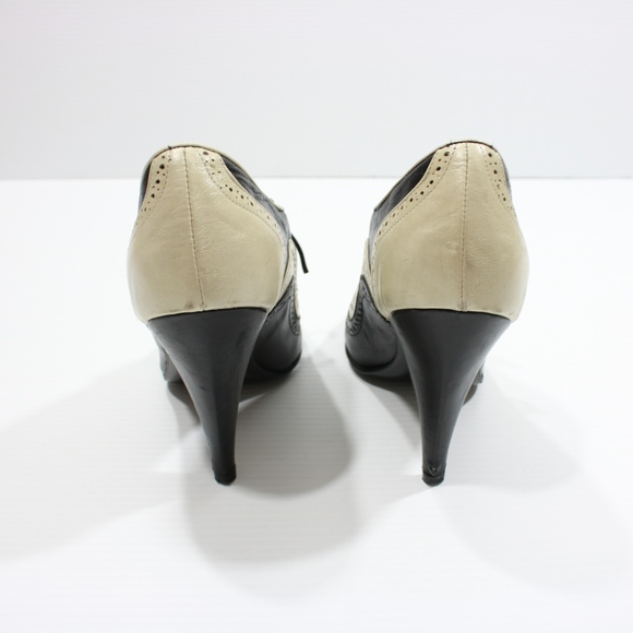 Batistella Black and Cream Leather Heels - Picture 6 of 7