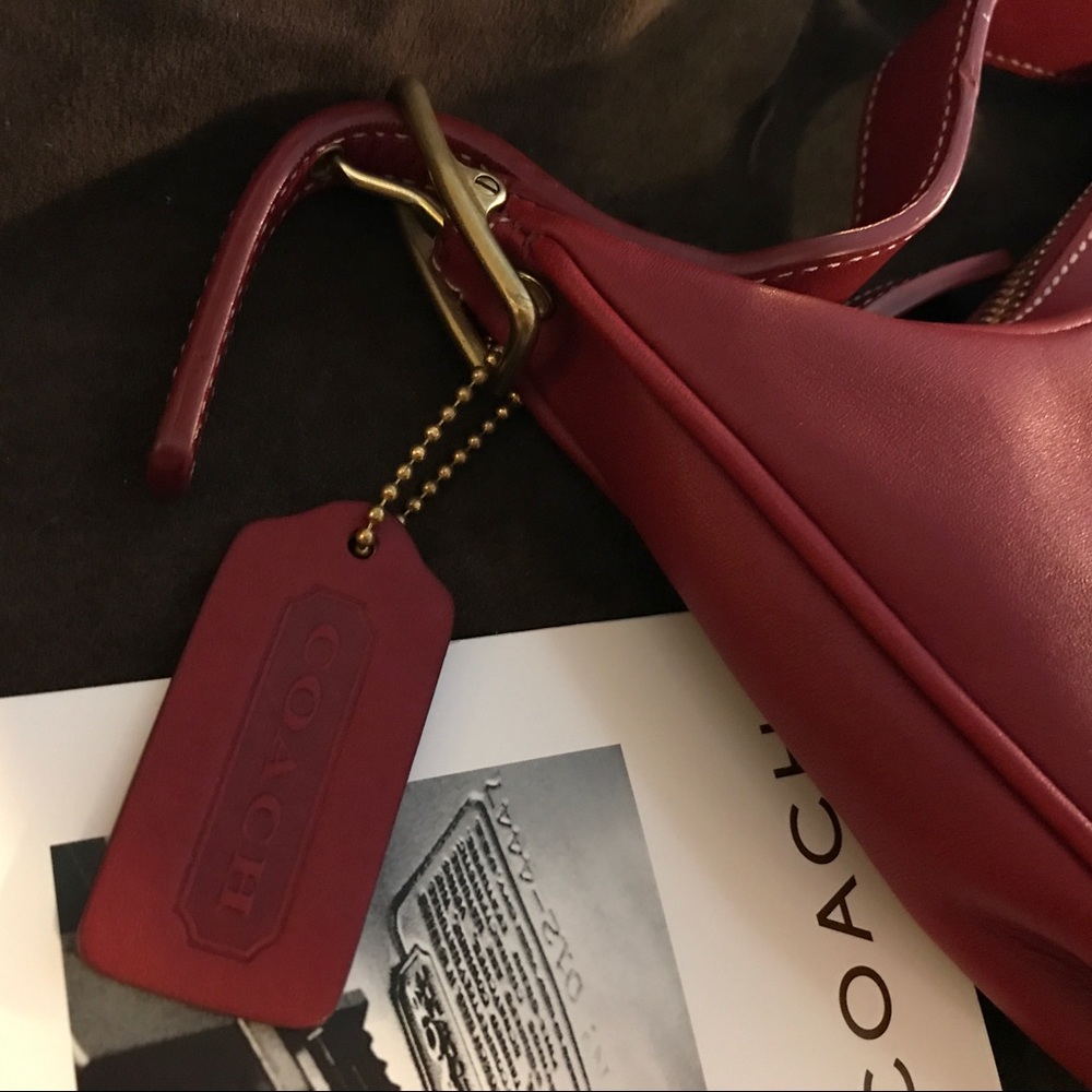 Red Coach Mini Set NWT - Picture 3 of 8
