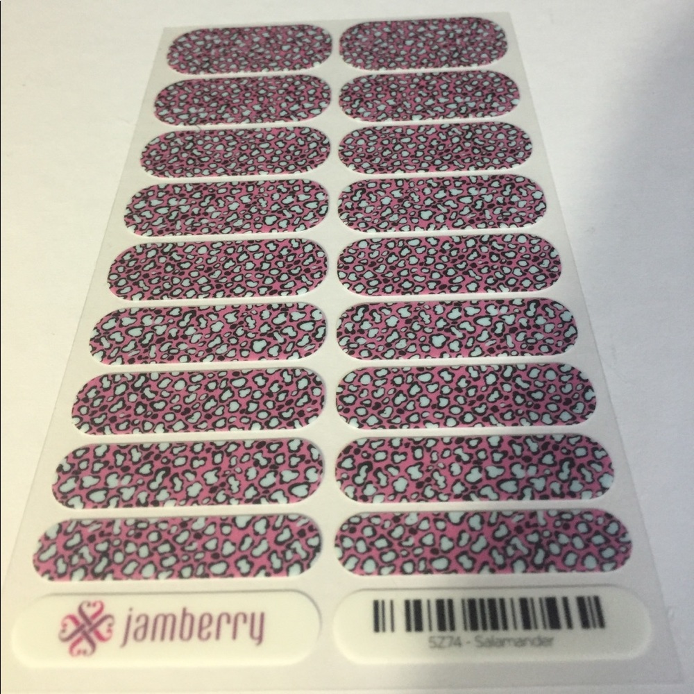 Jamberry Nail Wrap: Salamander