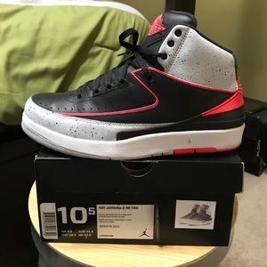 Air Jordan Retro 2 Infrared | Men's Size 10.5