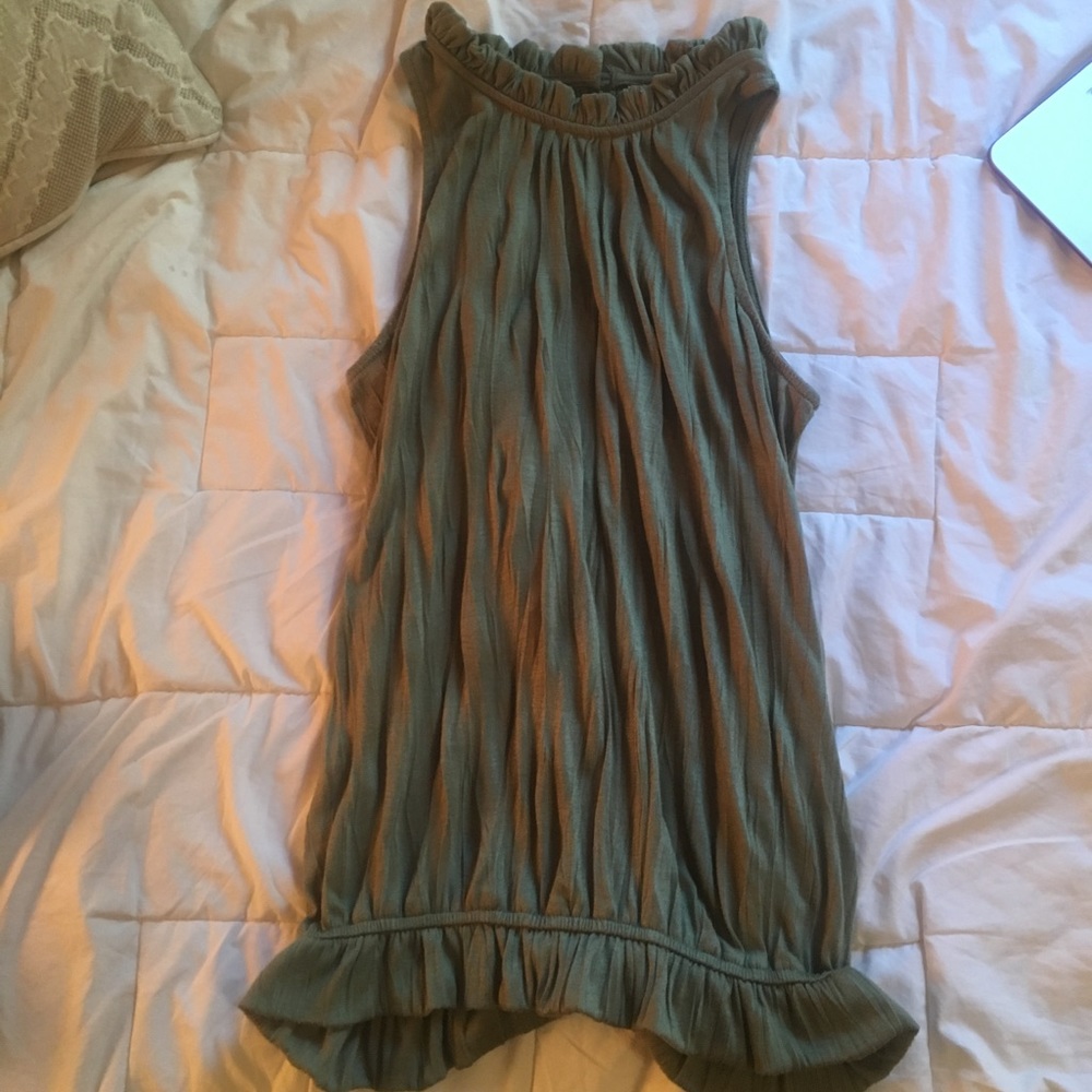 cute green choker tank💚