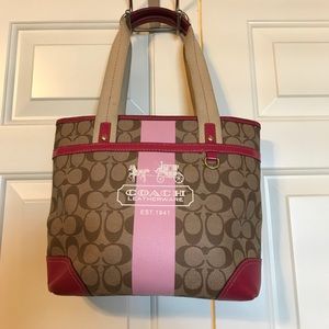 Coach shoulder bag