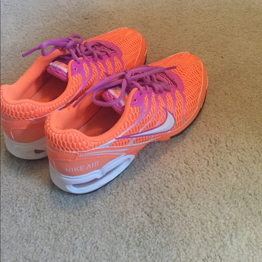 Nike max air shoes