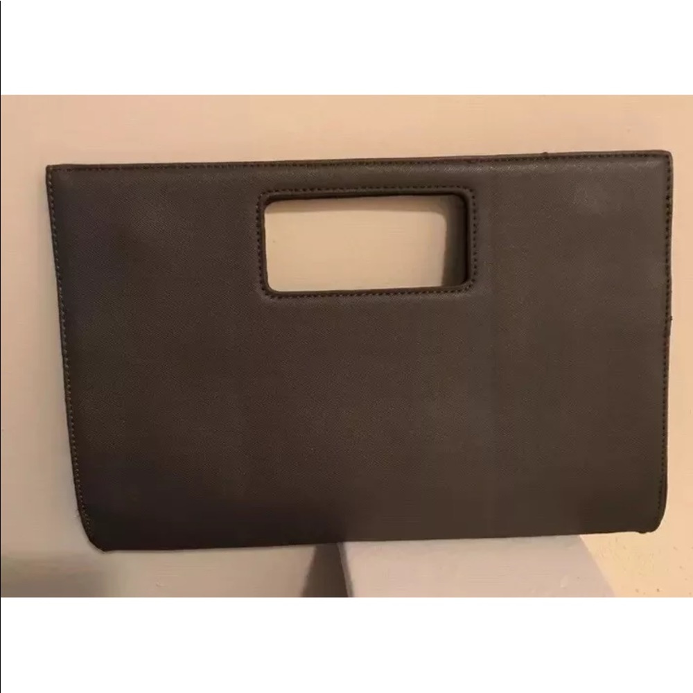 Gray solid clutch