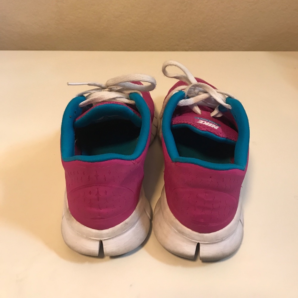 Nike free runs - Picture 4 of 4