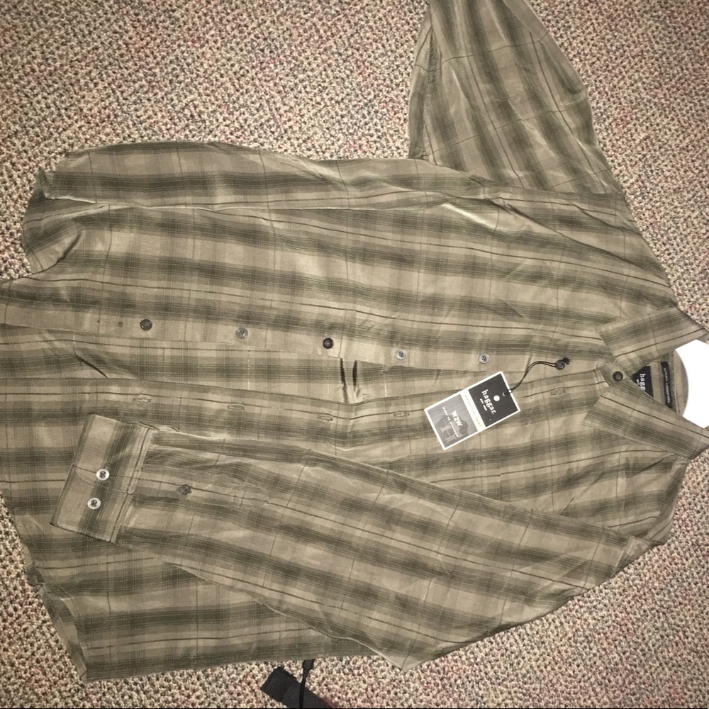 Haggar. Microfiber long sleeve collared shirt