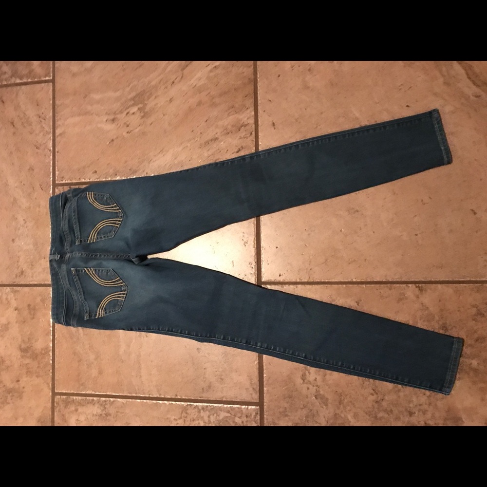 Size 25 Hollister jegging
