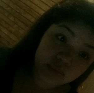 Meet your Posher, Marcela