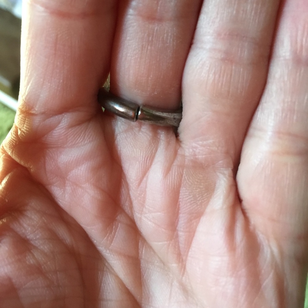 Stretch ring - Picture 4 of 4