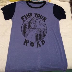 "Find your Road" t shirt.
