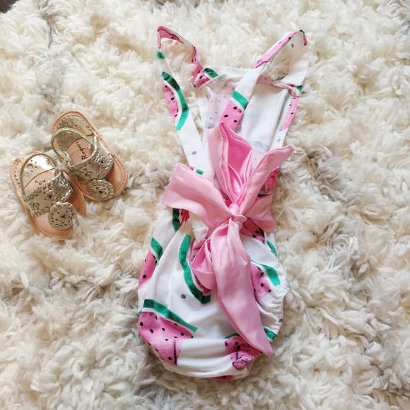 Baby girl watermelon Romper 🍉 - Picture 3 of 3