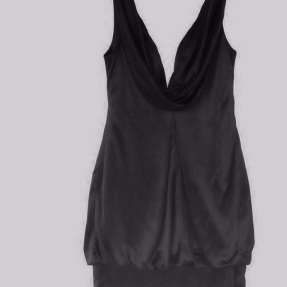 ~Sexy Silky Black Plunge Cocktail Party Satin Mini Plunge VNeck Dress Max Studio - Picture 3 of 4