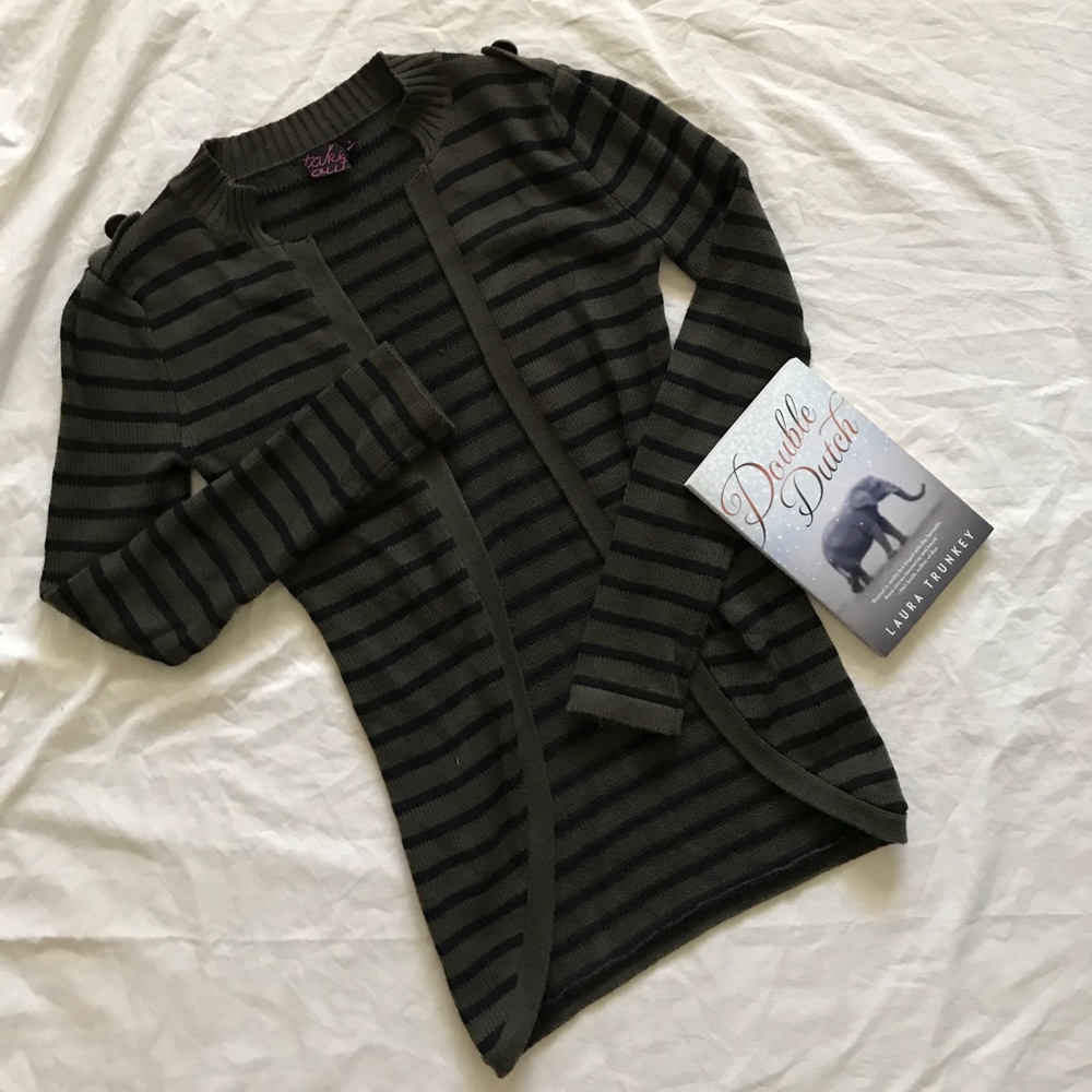 🎉HOST PICK 8/24🎉Olive Green and Black Cardigan