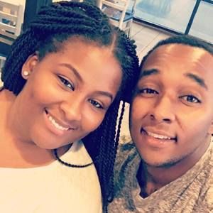 Meet your Posher, Aisha