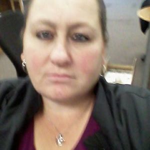 Meet your Posher, Monica