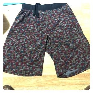 Lululemon Core shorts