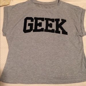 Gray "geek" crop top tee