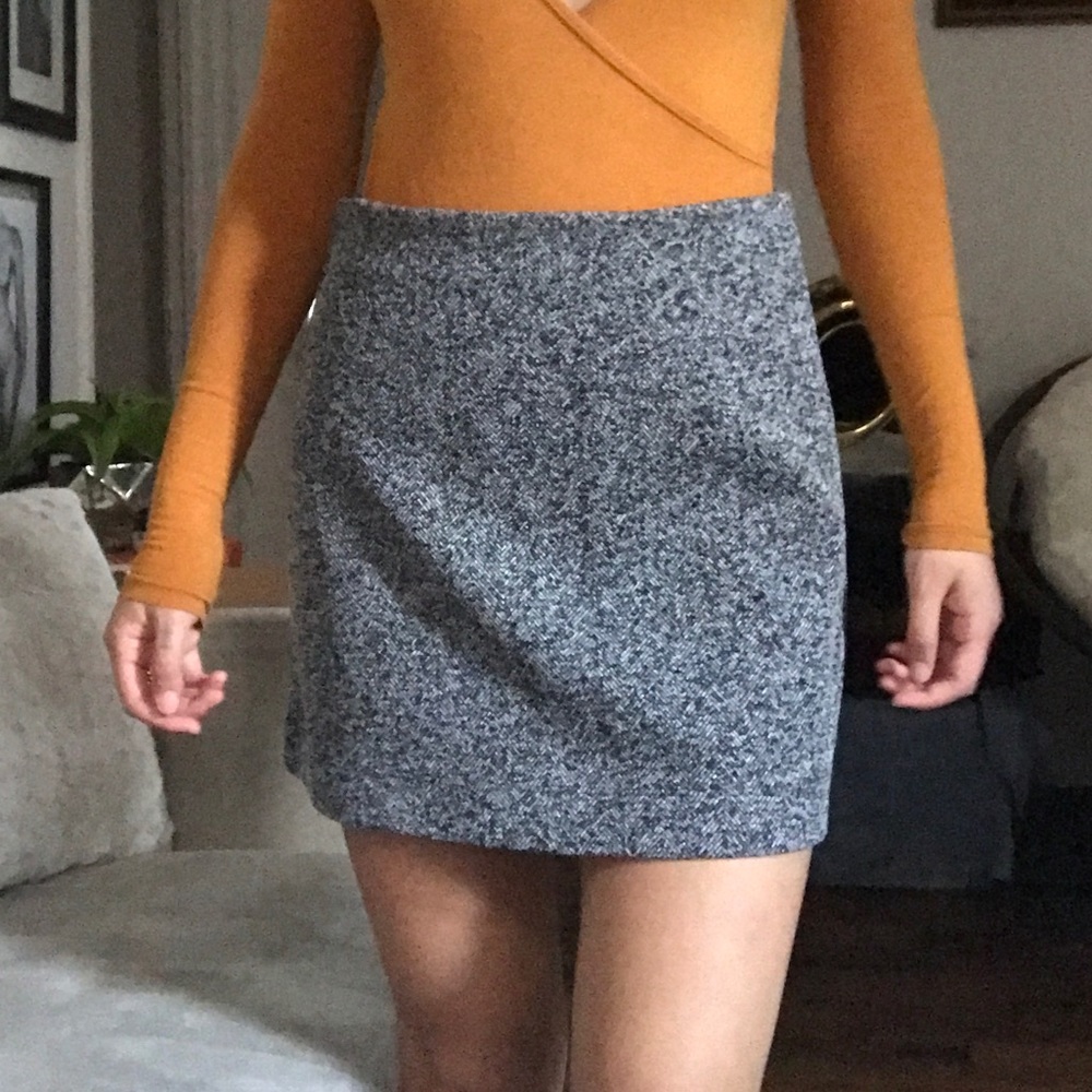 TOPSHOP MINI SKIRT