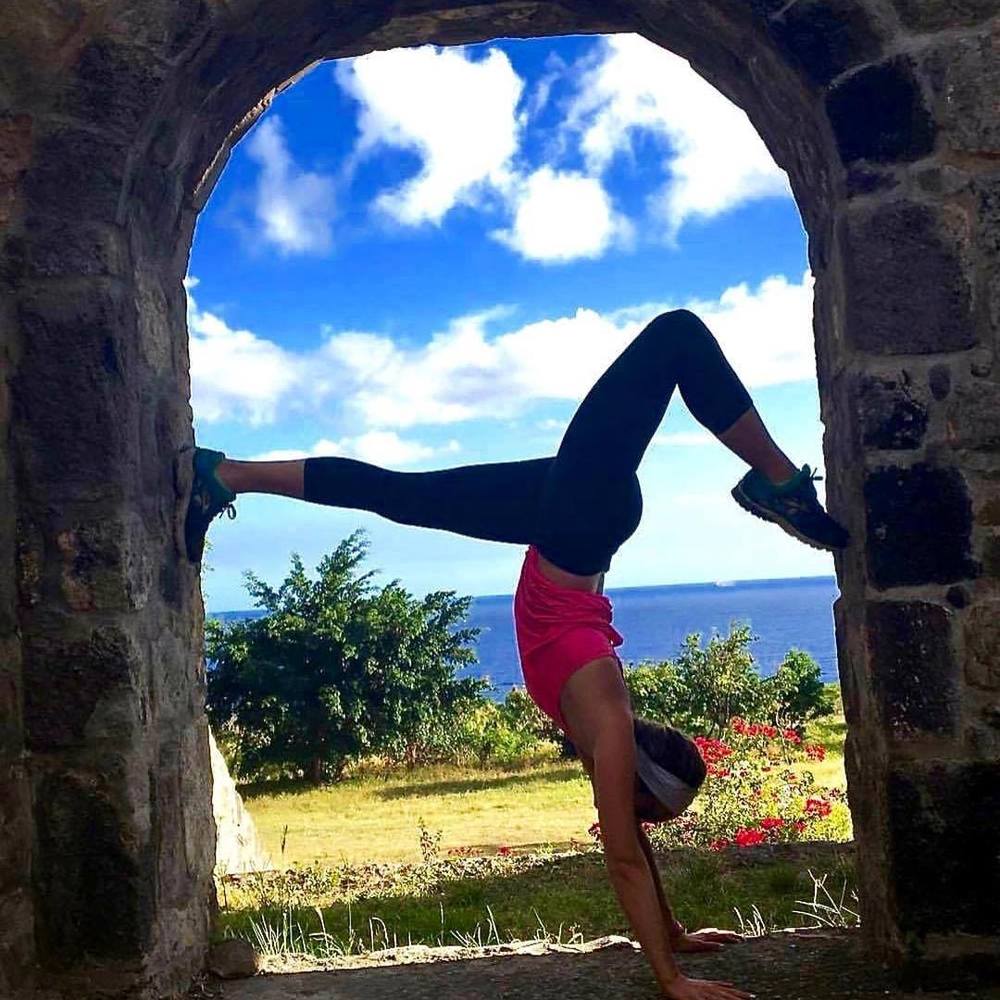 Meet your Posher, Elise