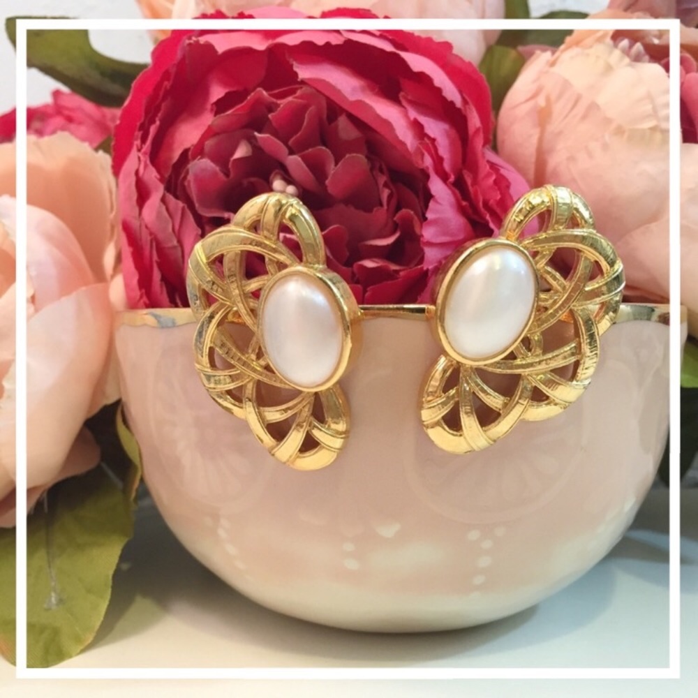 Gold & Blush Pink "Pearl" Costume Earrings Large