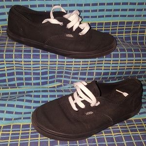 Boys sneakers
