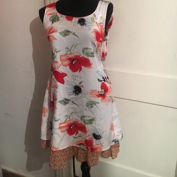 NICK & Mo DRESS - Picture 2 of 8