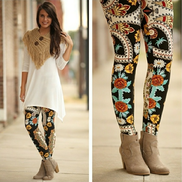 Fall▪Paisley▪Print - Picture 3 of 5