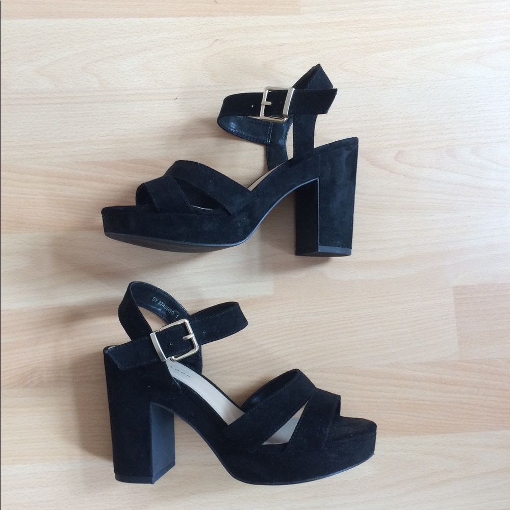 New Look black platform sandals with block heel