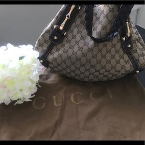 Authentic Gucci Shoulder Bag