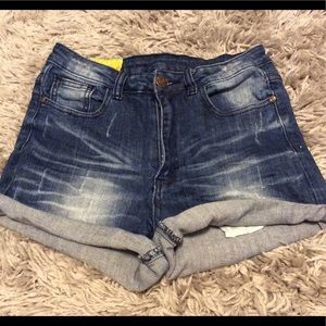 high waisted distressed shorts