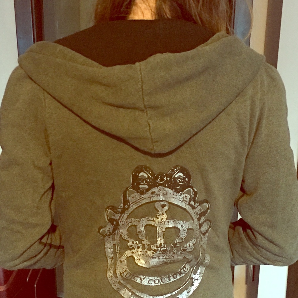 🌿Juicy Couture zip-up jacket🌿