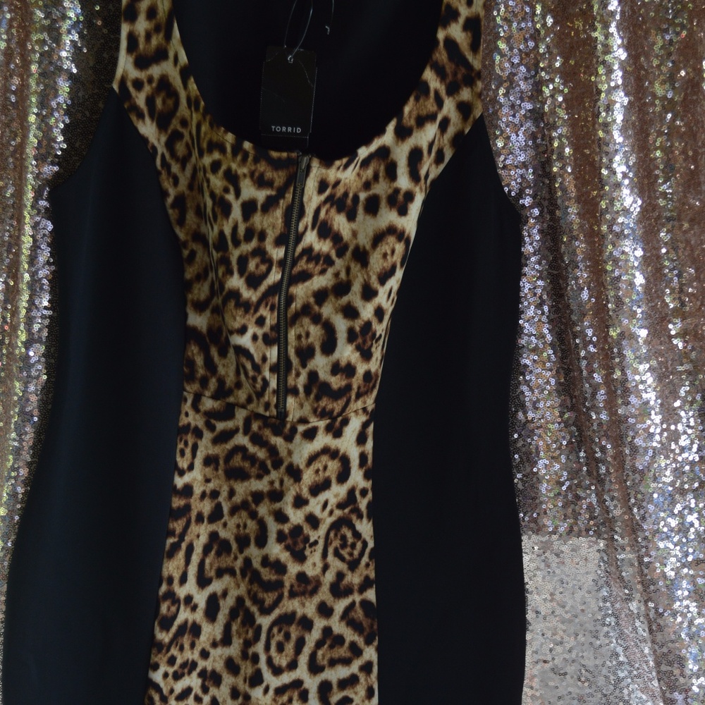 Bodycon Leopard Dress