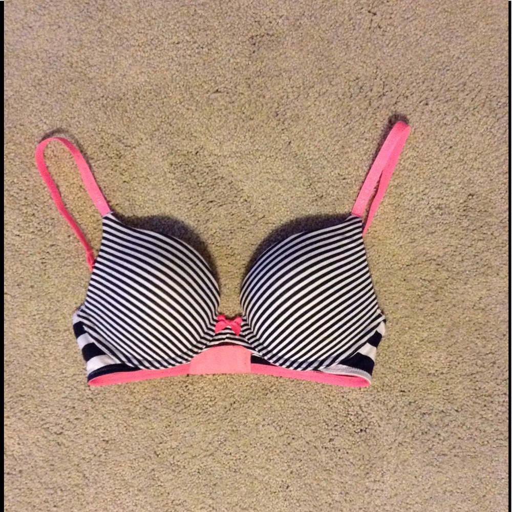 Victoria's Secret push up bra