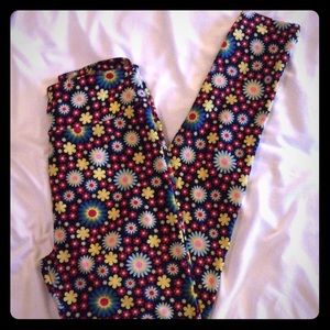 Lularoe NWOT Legging, size OS!