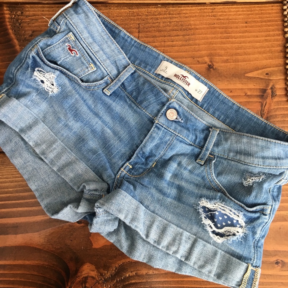 FINAL PRICE ✨ Denim Shorts (Size 5) - Hollister