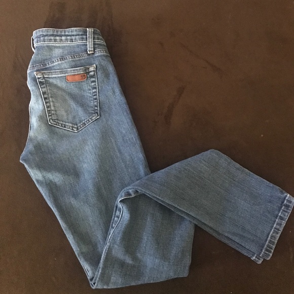 Joe's Jeans Denim - Joe's Jeans The Skinny fit. Size 28