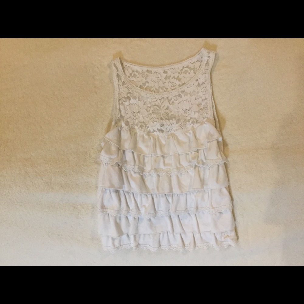 White lace Abercrombie & Fitch tank top