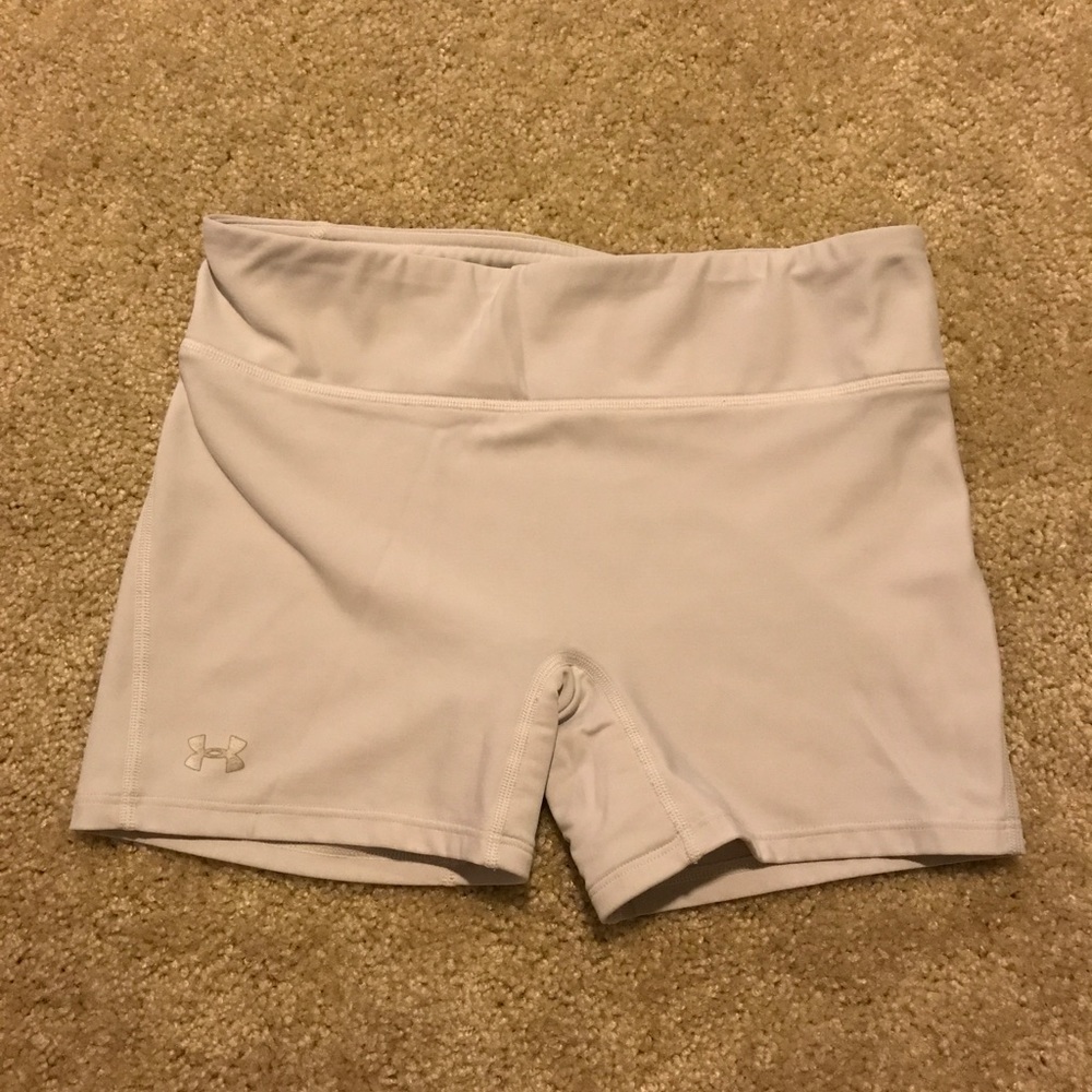 SOLD ON Ⓜ️ White Uber Armour Shorts