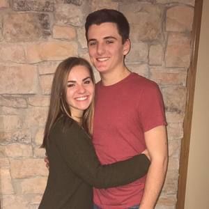 Meet your Posher, Aaron