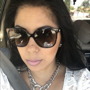 Meet your Posher, Rocio