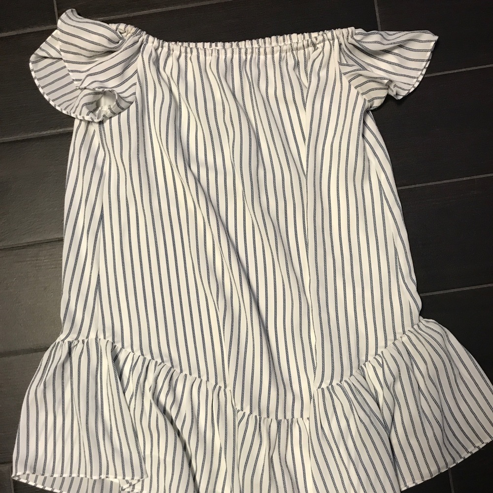 Off the shoulder stripe dress