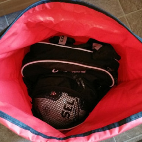 Waterproof Backpack - Picture 2 of 6