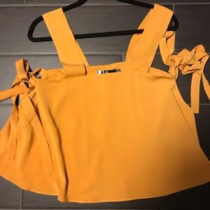 Yellow top with ties