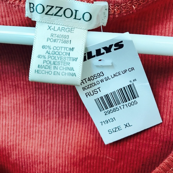 LACE UP CROP TOP - Picture 2 of 2