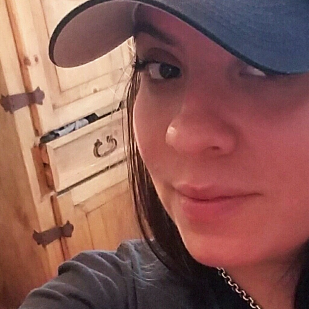 Meet your Posher, Melinda