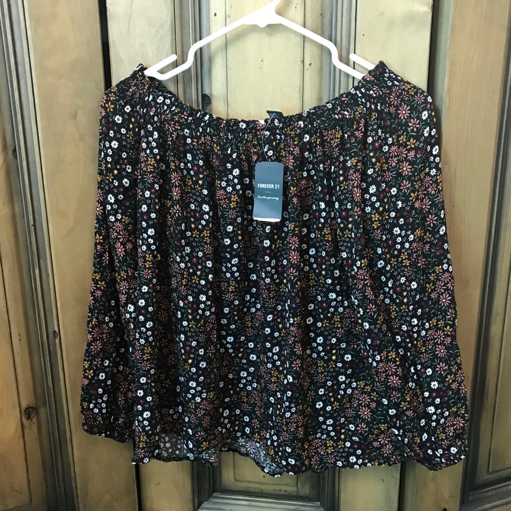 FOREVER 21 FLORAL BLOUSE