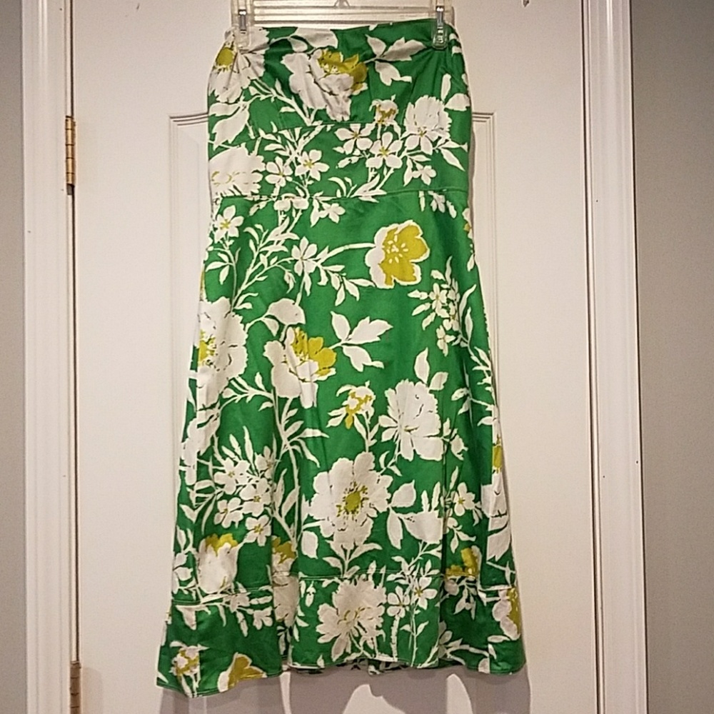 Strapless green dress